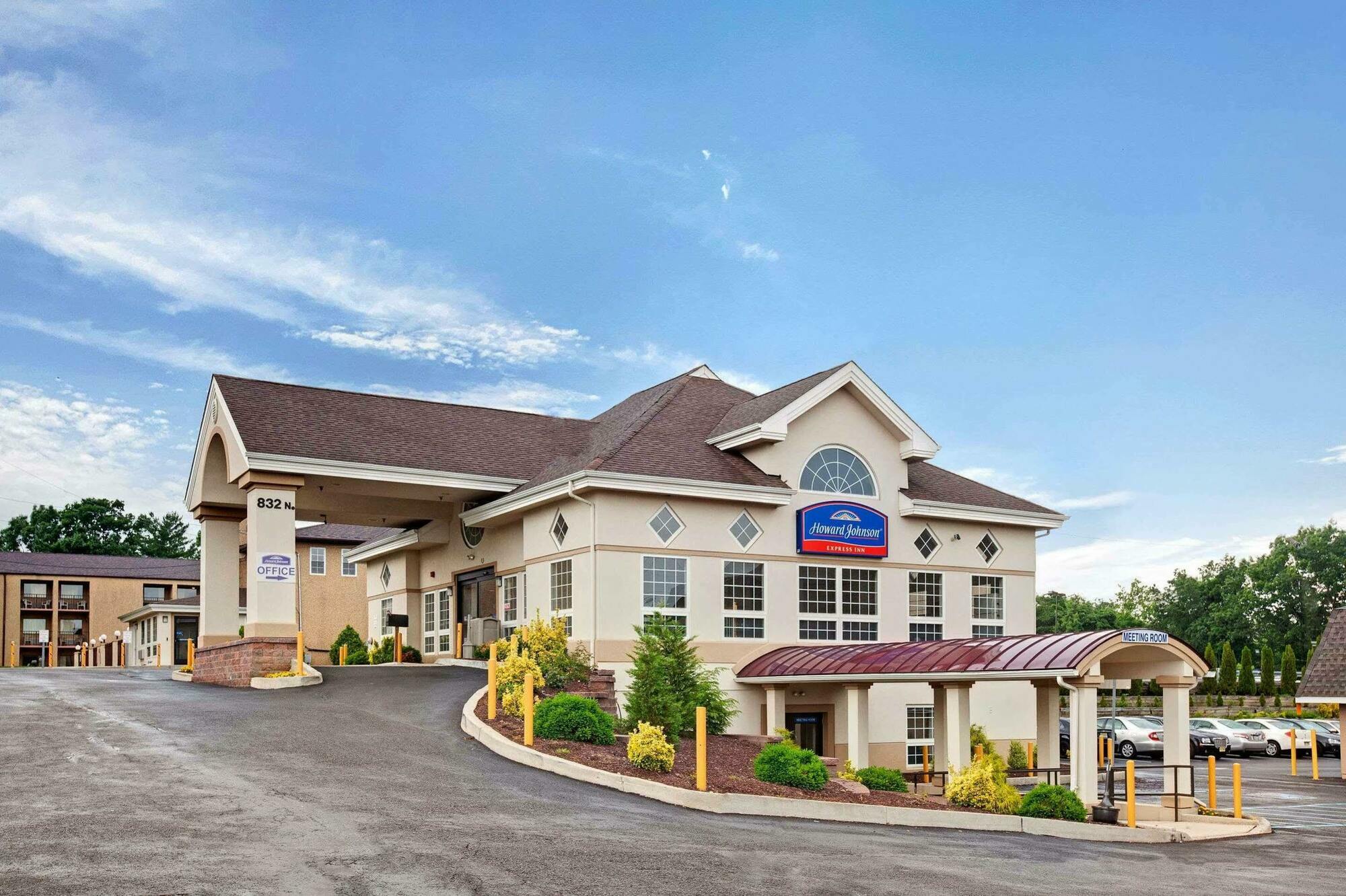 Howard Johnson By Wyndham Blackwood Near Philadelphia Exterior photo